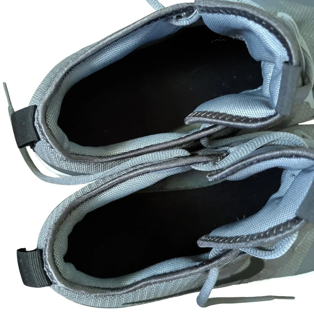 Nike Varsity Compete TR2 Gray Men's‎ Size 11 Wide